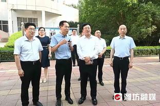 詹俊：向托尼大师致敬！金玟哉就一次注意力不集中就被打穿